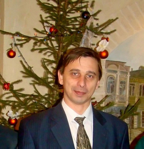 Олег Алексеев