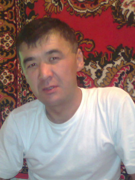 Кайрат Момбеков