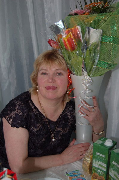 Любовь Нежданова