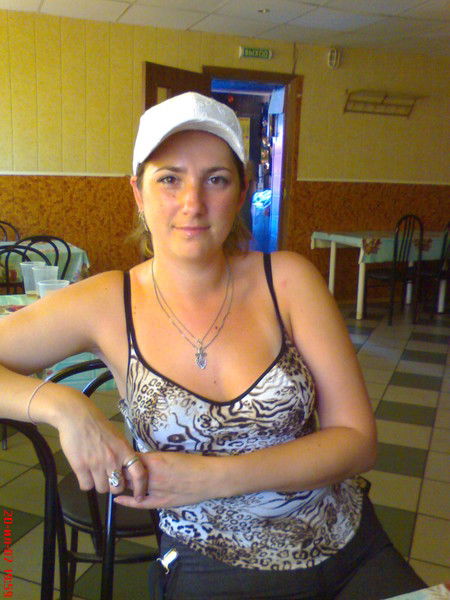 Лена Пикалова