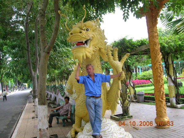 Юрий Резников