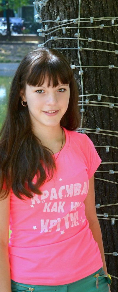 Аня Болотова