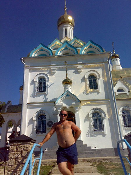 Владимир Степанов