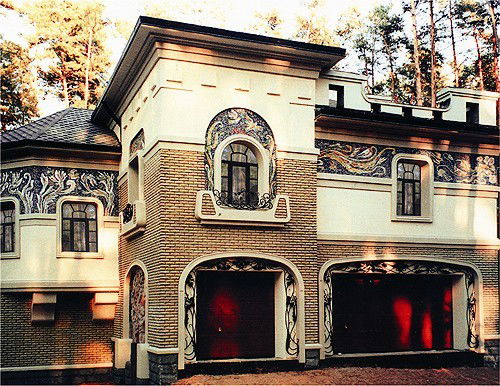 Каро Азарян