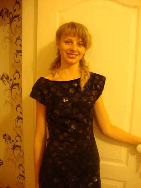 Анна Сурова