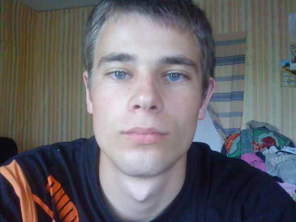 Александр Литвинов