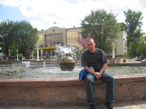 Геннадий Бродовский