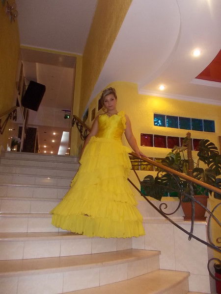 Катюня Устинова