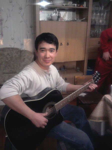 Бахтияр Азнабакиев