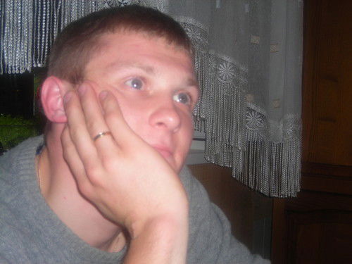 Андрей Ларин