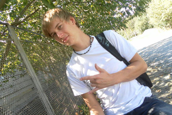 Владимир Гусаров