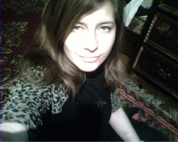 Оленька Ещенко