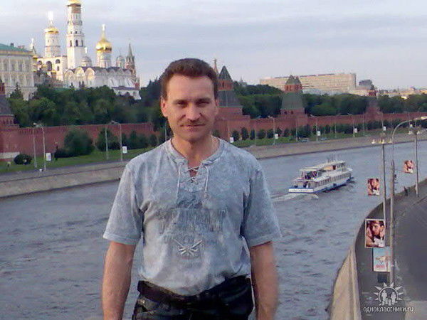 Александр Шаповалов