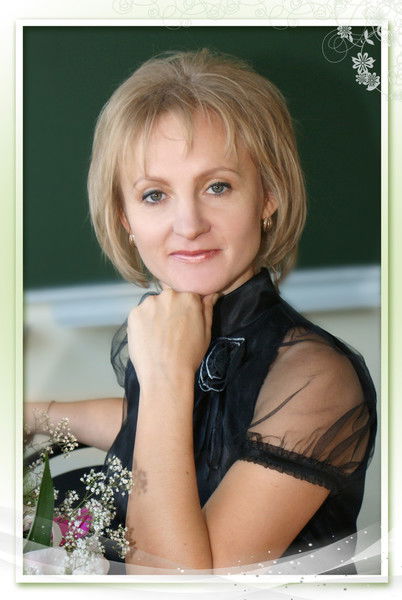 Елена Азина