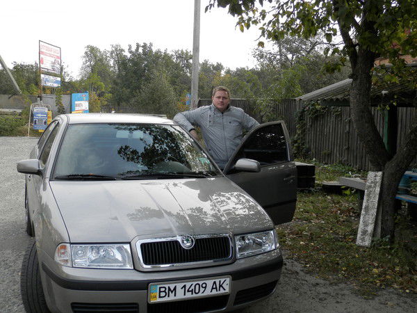 Олег Белоусов