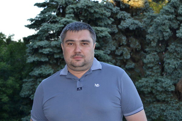 Максим Морозов