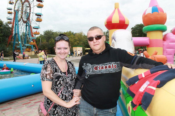 Оля Устинова