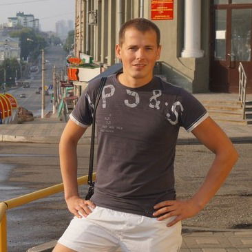 Евгений Титов