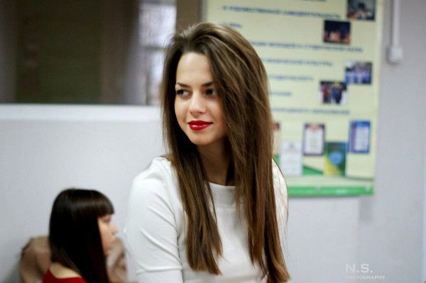 Елена Кустова