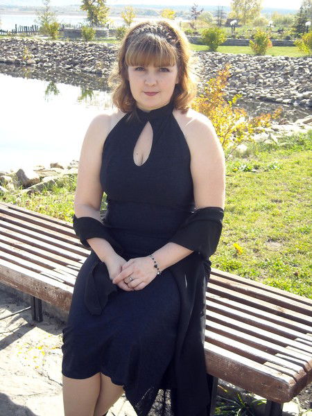 Анна Староверова