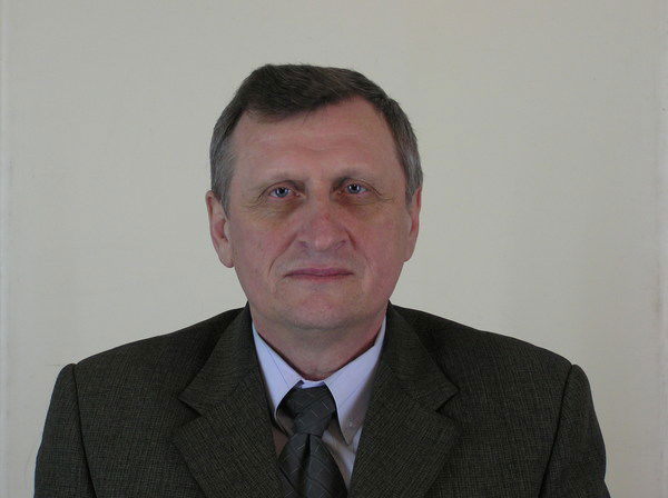 Анатолий Игнатов