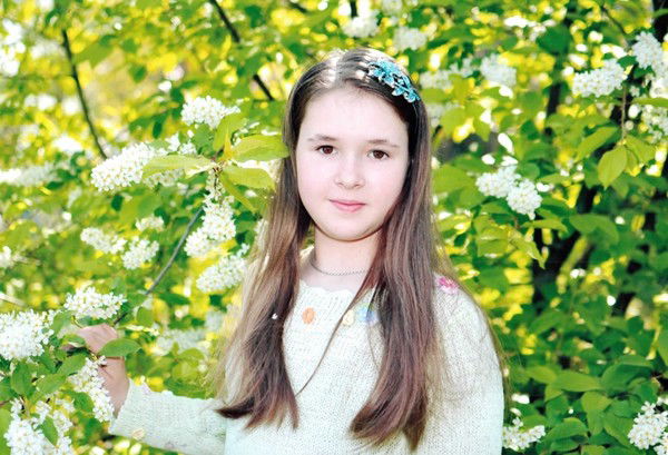 Лена Сухарева