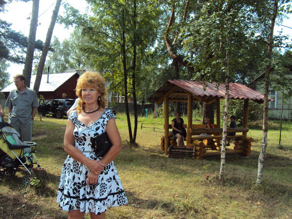 Наташа Жолнина