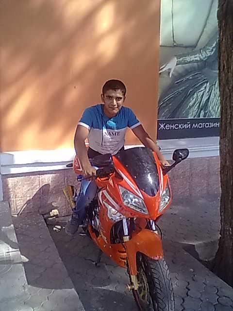 Аличон Ашуров