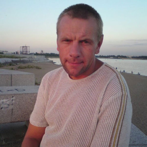 Александр Лузгин