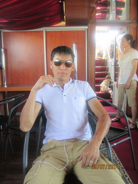 Айбек Нурадинулы