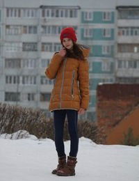 Ангелина Холод