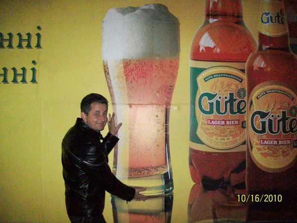 Юрий Козаренко