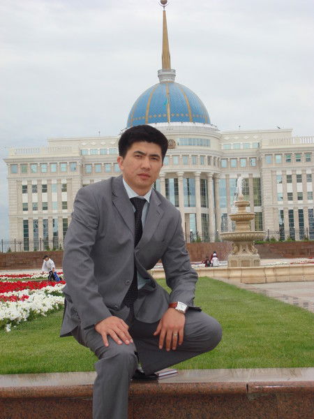 Altay Karsakbayev