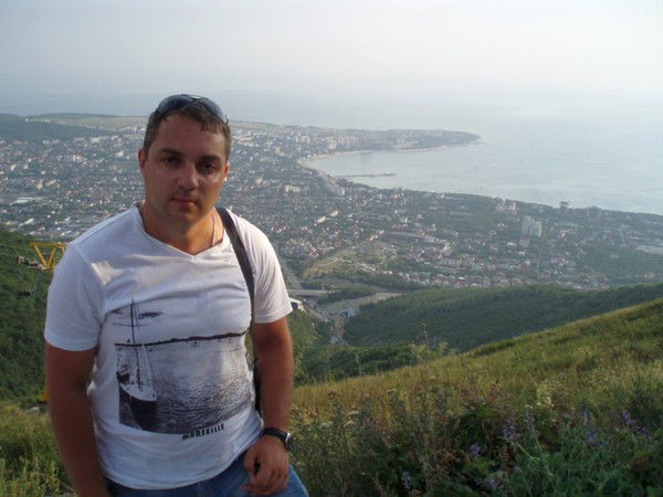 Артур Меликян