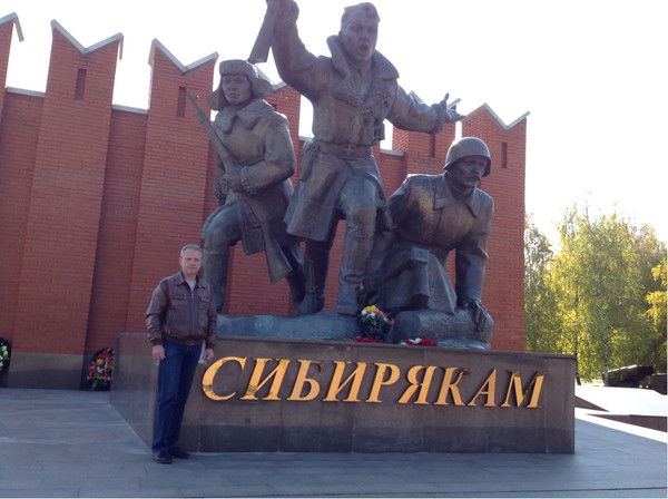 Павел Чекмарев