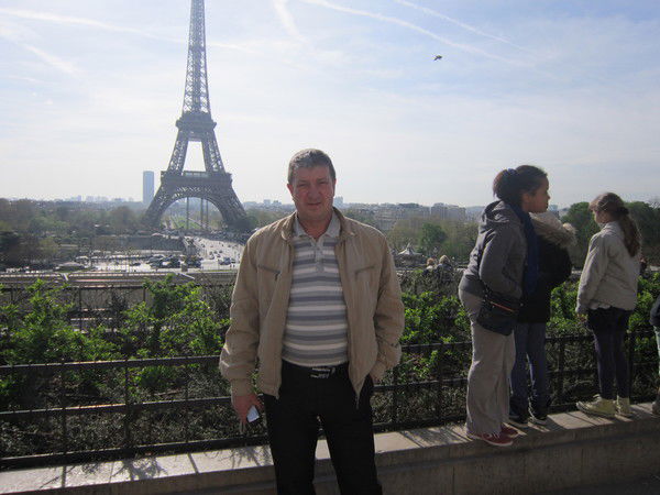 Александр Дар