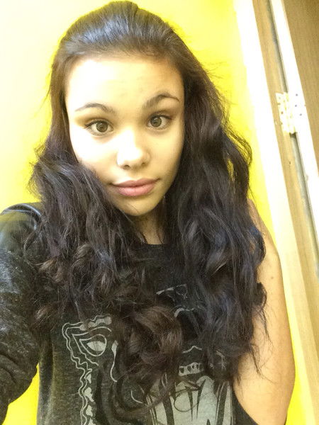 Маша Незнакомая