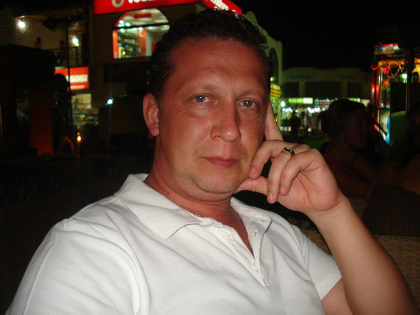 Алексей Сафонов