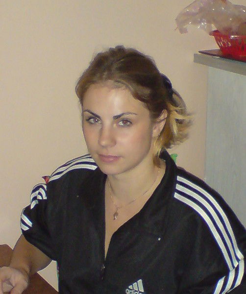 Оля Двороковская