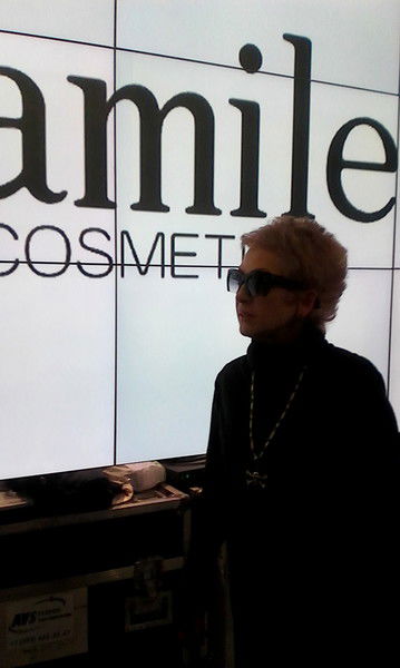 Неизвестно Неизвестно