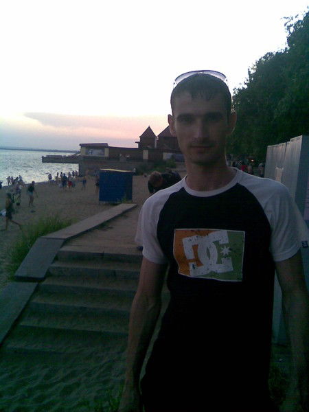 Иван Лысенков