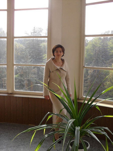 Елена Домбровская