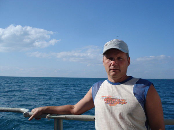 Леонид **********