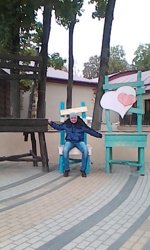 Илья Назаров