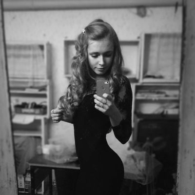 Анастасия Захарова