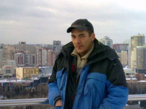 Дмитрий Азанов