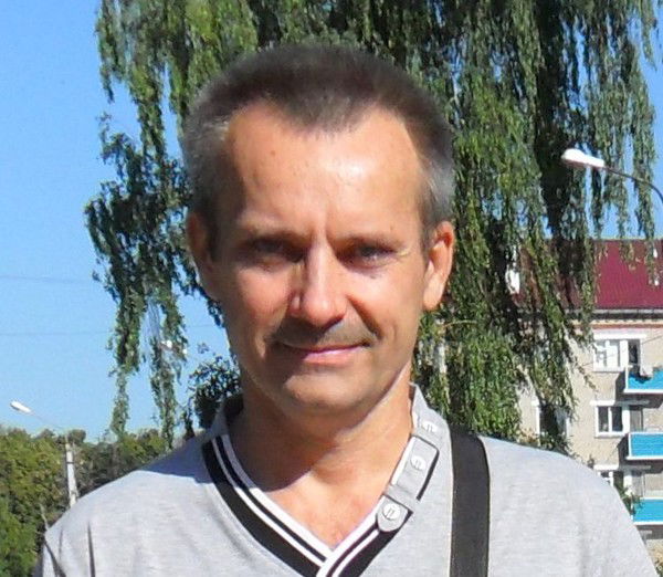 Александр Акимов