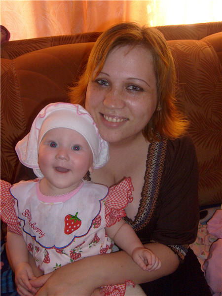 Анюта Суханова