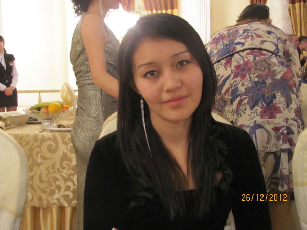 Аида* Сисенова*