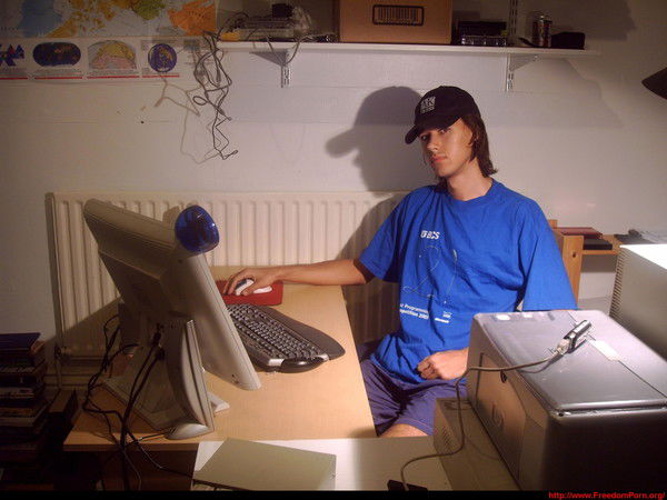 Валерий Карпин